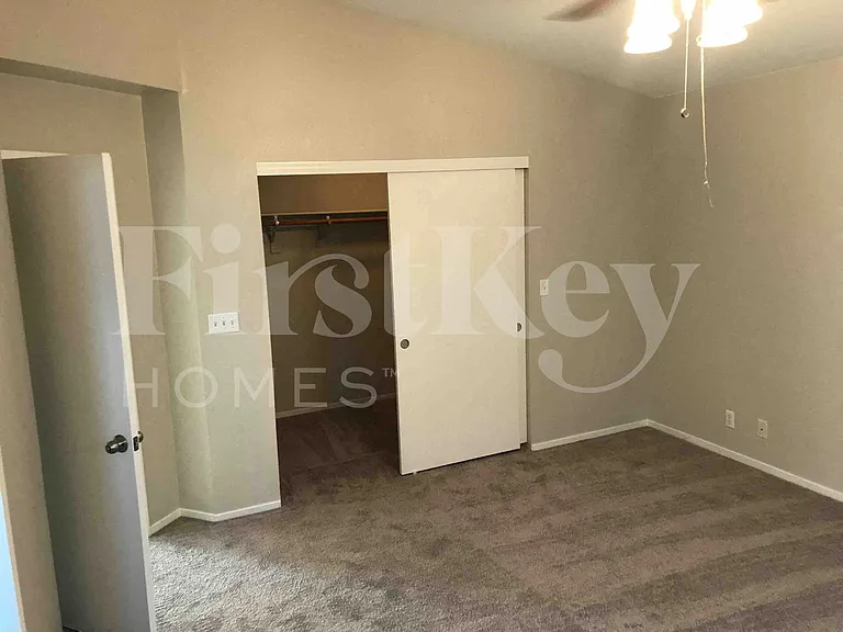 9348 Copper Villa Ct — Photo 12