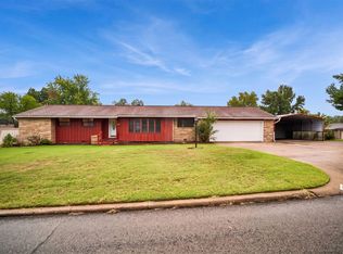 1318 N Main St, Sand Springs, OK 74063