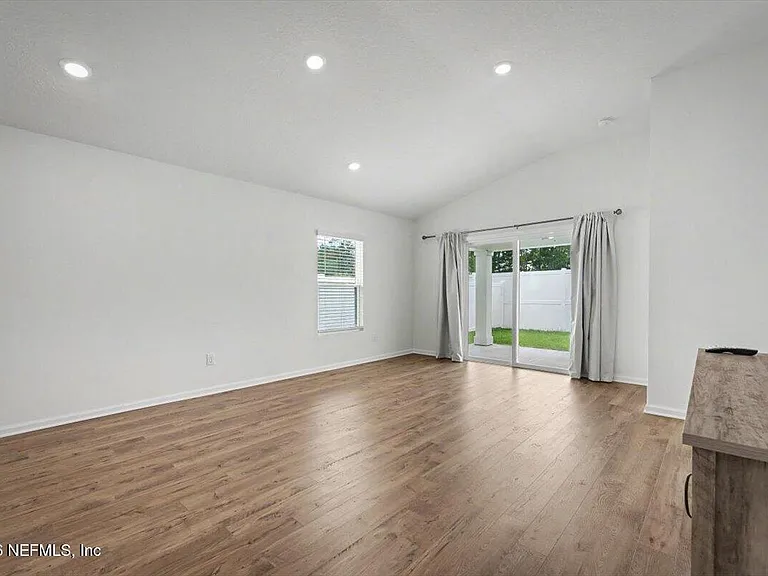 829 Cordova Palms Pkwy — Photo 18