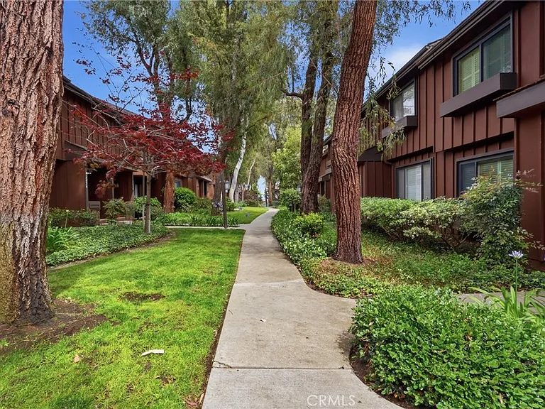 2242 Stonewood Ct — Photo 19