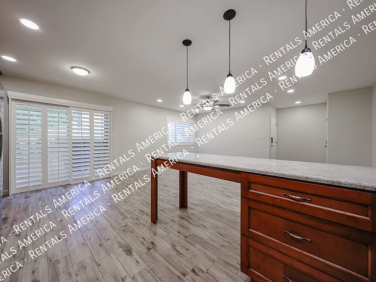 5525 E Thomas Rd #C2 — Photo 13