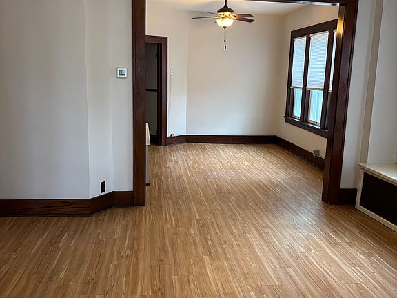 3rd image of 361 N Grandview Ave #2