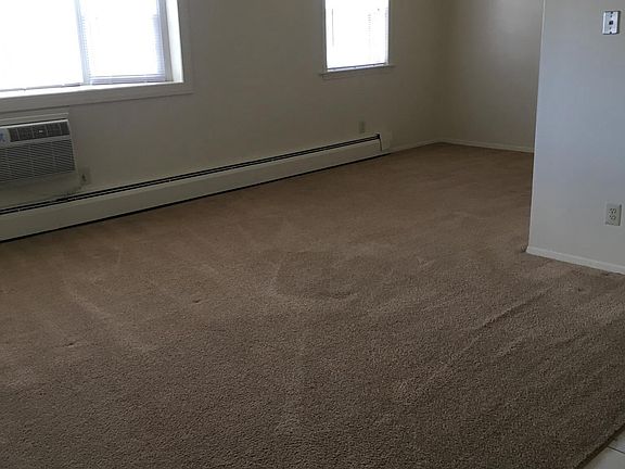 4th image of 9 Hasbrouck Dr APT E