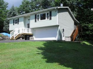 1 Dick Merritt Rd, Windsor, NY 13865