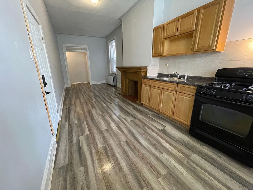1st image of 1230 W Allegheny Ave #1