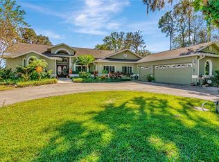 11279 Knights Griffin Rd, Thonotosassa, FL 33592