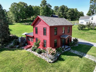 306 School St, Essex, NY, 12936