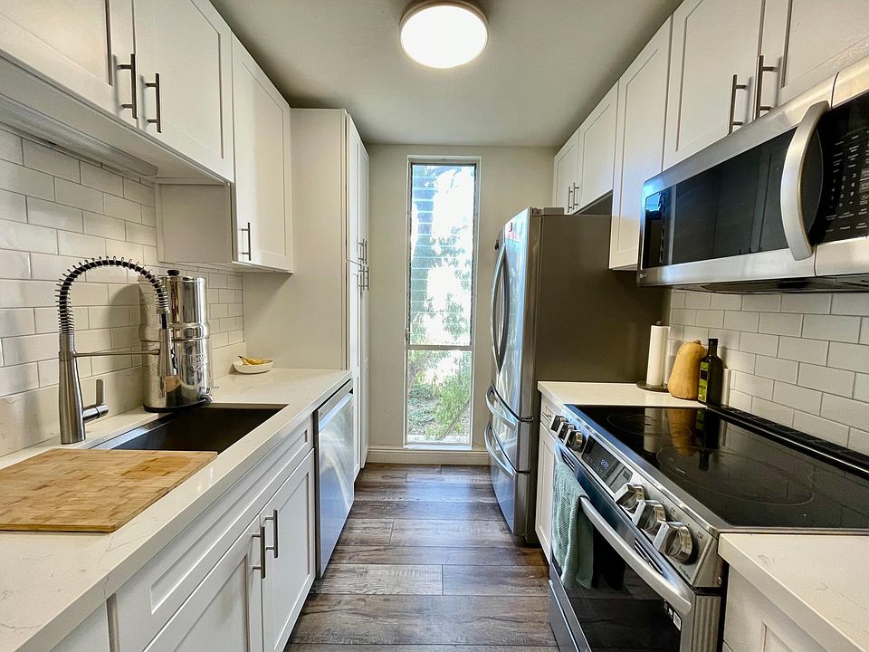 1st image of 6455 La Jolla Blvd Unit 27