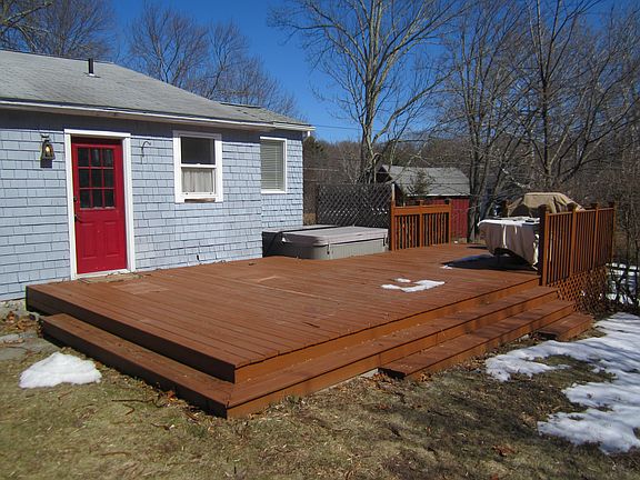 large deck & hot tub