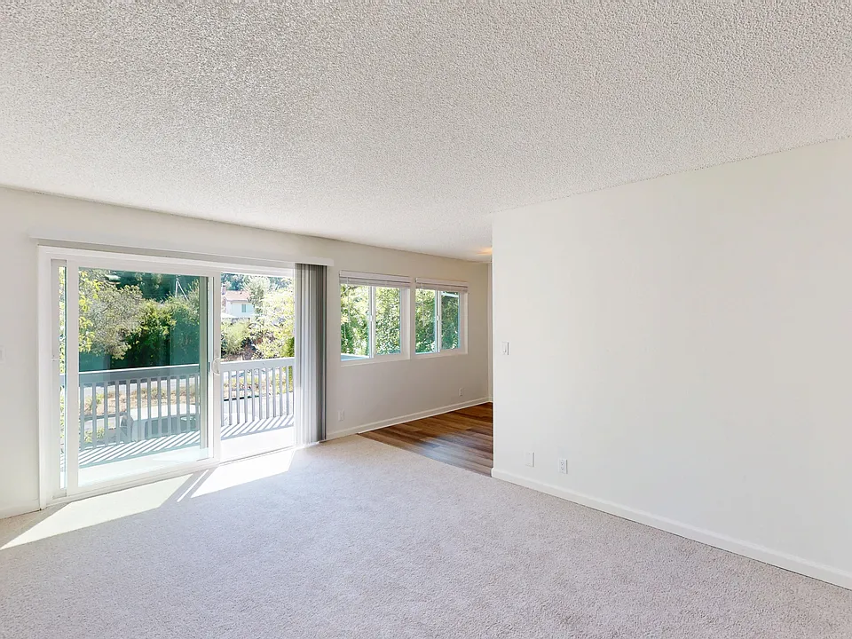 998 Ignacio Blvd #54