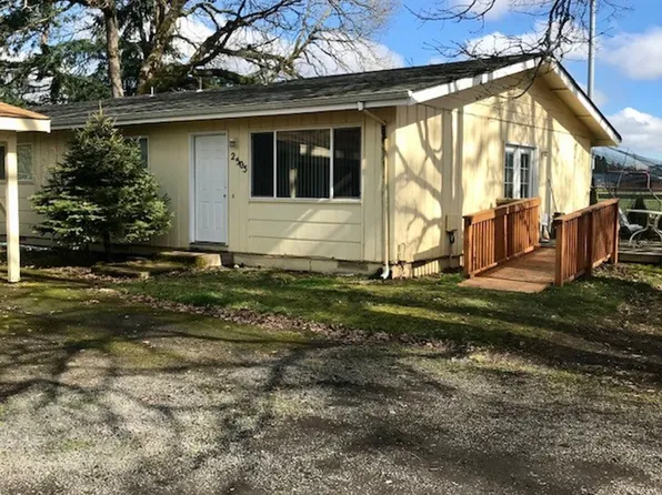 Hawthorne 9-Plex, 2500-2507 E Hawthorne Dr #06eaea01b, Newberg, OR 97132