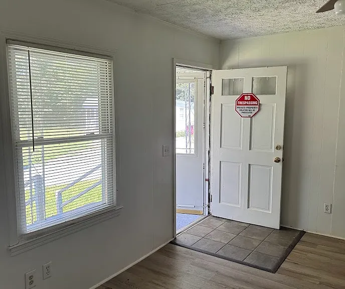 343 Thee Hester Rd — Photo 2