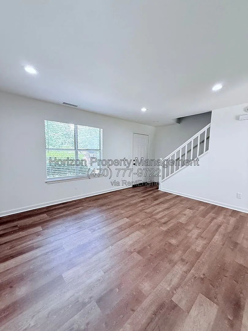 4030 Hidden Hollow Ter — Photo 3