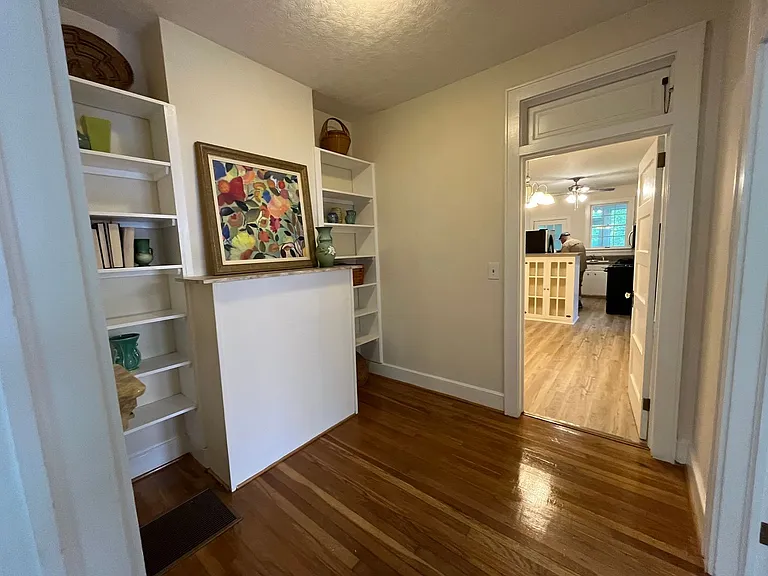 1503 Fairview Dr — Photo 6