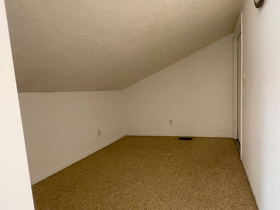 3rd image of 1413 W University Ave APT 2