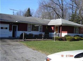 45 Reiber Rd, West Middlesex, PA 16159