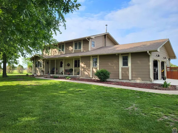 1786 Road E5, Emporia, KS 66801