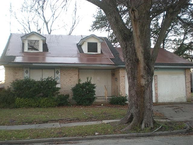 1st image of 4621 Ashwood Dr