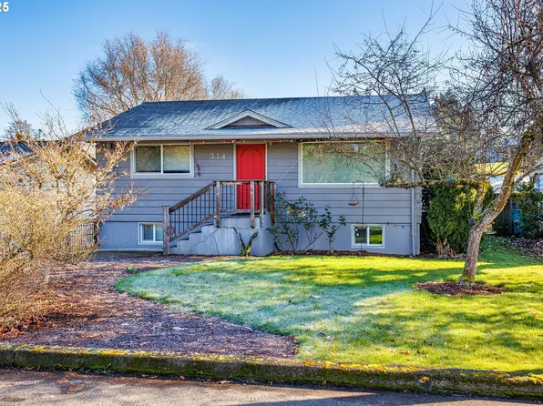 314 N 4th Ave, Ridgefield, WA 98642
