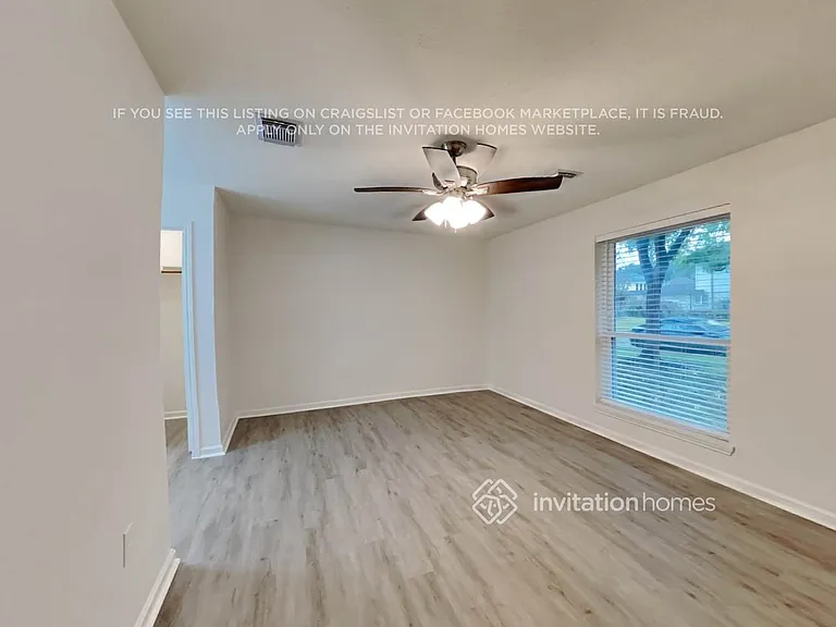 10527 Mills Walk Dr — Photo 10