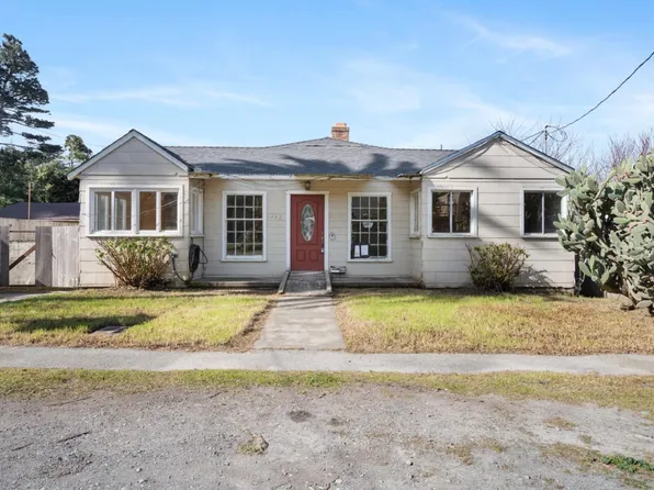 212 Winona Ave, Pacifica, CA 94044