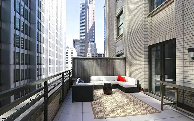 Sold by Keller Williams NYC | media 2