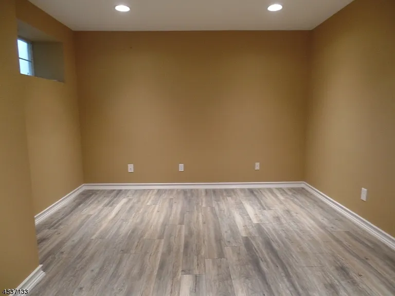 21 Haddenford Dr — Photo 24