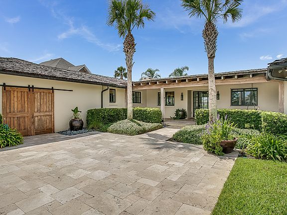 4th image of 24 La Vista Dr
