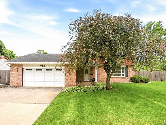 4th image of 7559 Ellie St