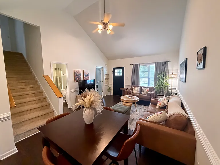 Franklin Asberry Ln — Photo 19
