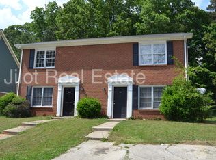 5235 Ridge Forest Dr, Stone Mountain, GA 30083