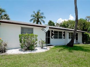 701 Gulf Bay Rd #1 & 2, Longboat Key, FL 34228