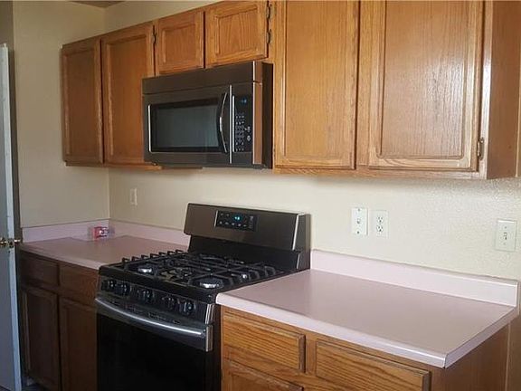 4th image of 11489 Lone Wolf Cir
