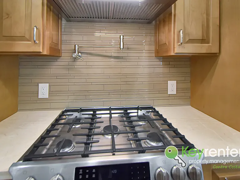 2255 Segundo Ct #2 — Photo 8