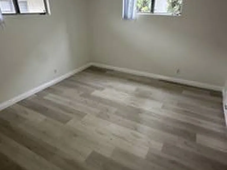 f7124 — Photo 28