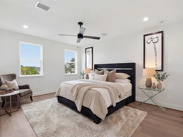 7702 Earl Rudder Way — Photo 35