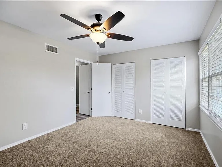 731 Coventry Ln #D — Photo 18