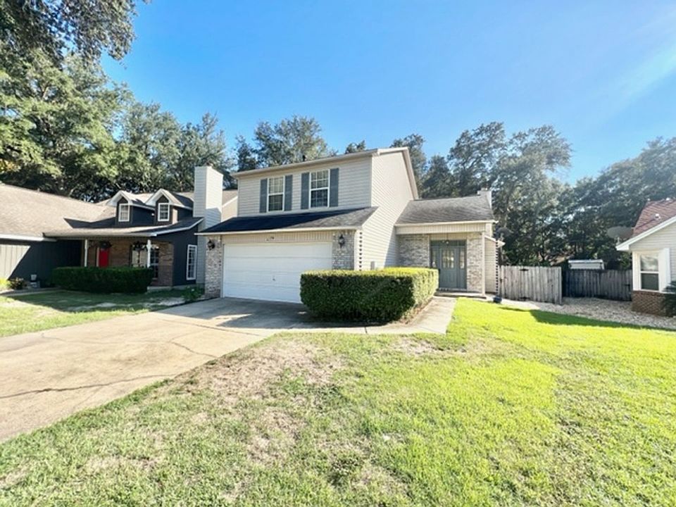 1st image of 156 Wright Cir
