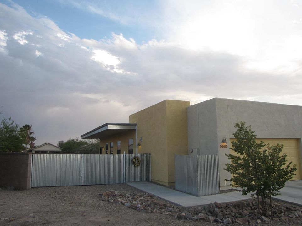 1st image of 3003 N Dasylirion Dr