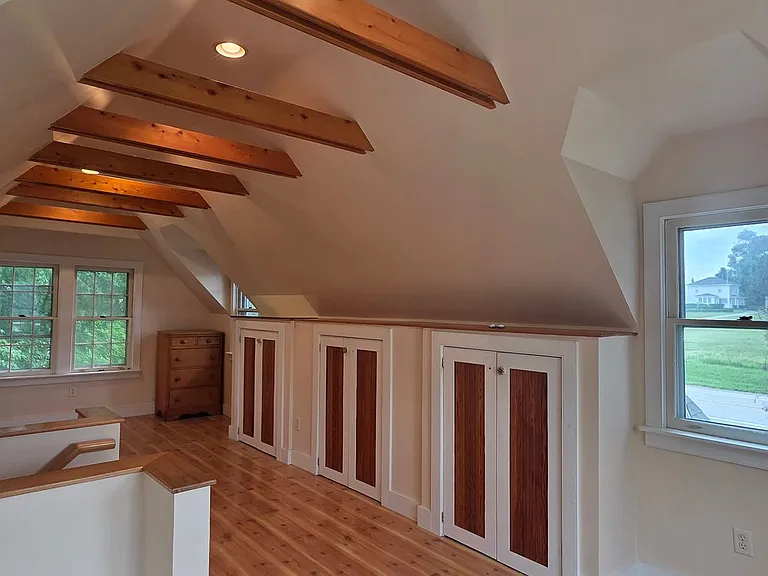 13497 Center Rd — Photo 3