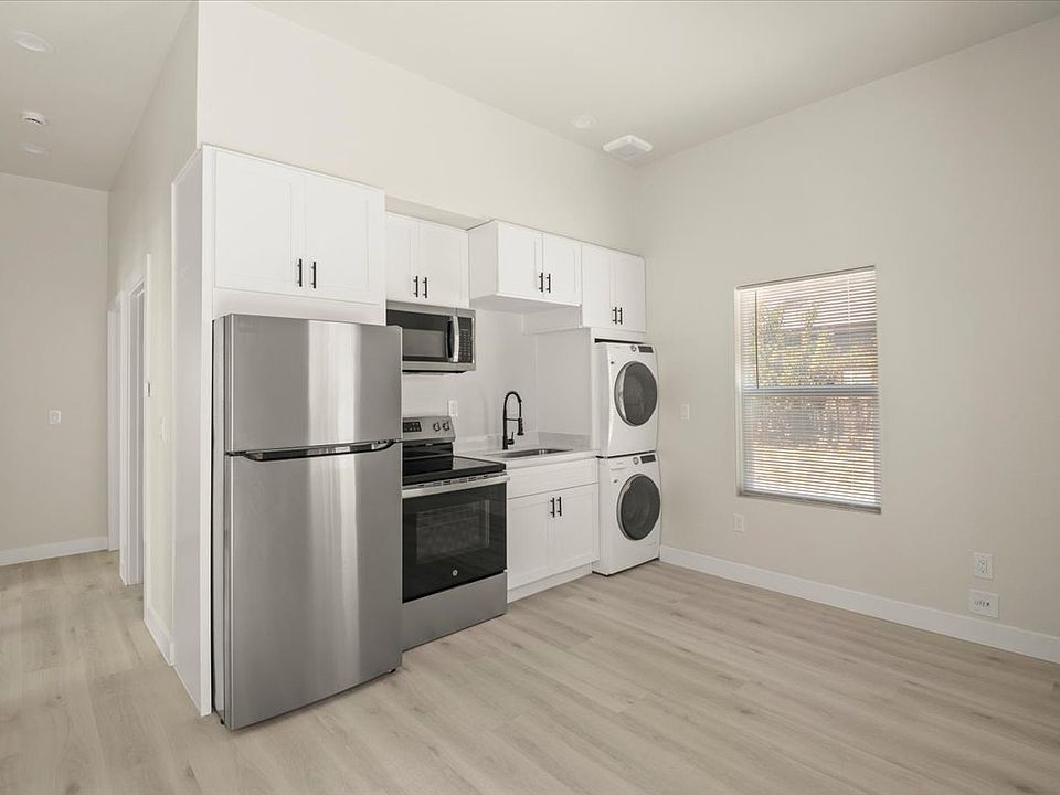 1st image of 5517 Beaudry St #C
