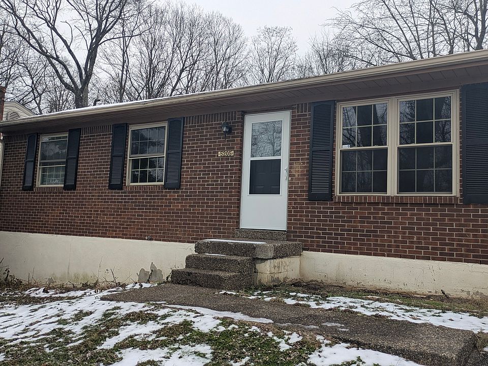 1st image of 5205 Baywood Dr