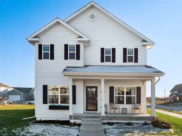 2411 SW 23rd St, Ankeny, IA 50023
