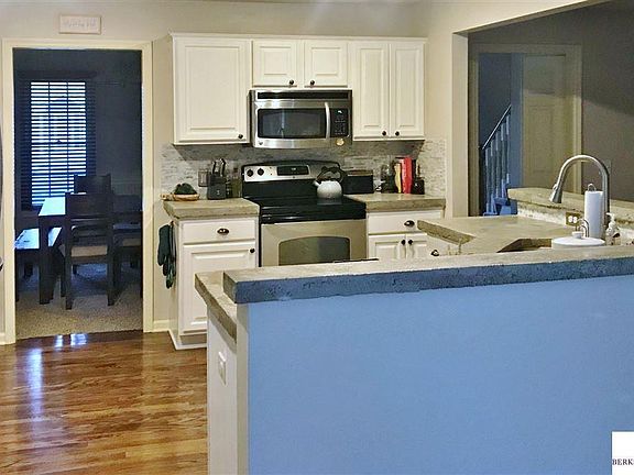 4th image of 9924 Idora St