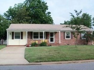 4916 Narragansett Dr, Virginia Beach, VA 23462