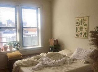2546 35th St APT 3R, Astoria, NY 11103