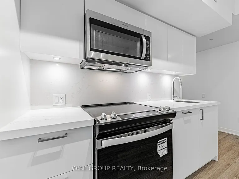 500 Wilson Ave #118 — Photo 9