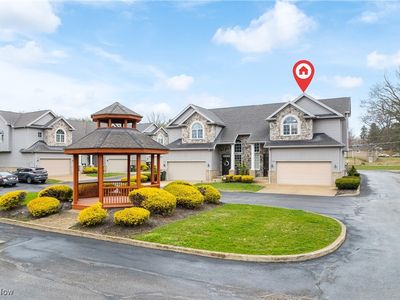 3285 Grey Village Dr, Akron, OH, 44319