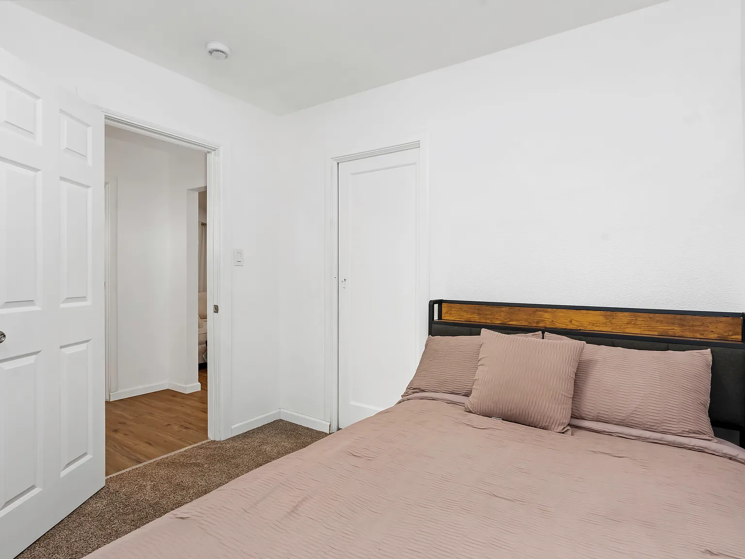 4 bed, $3,000 — Photo 3