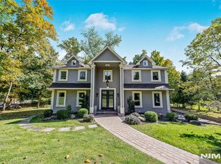 34 Carlough Road, Upper Saddle River, NJ 07458